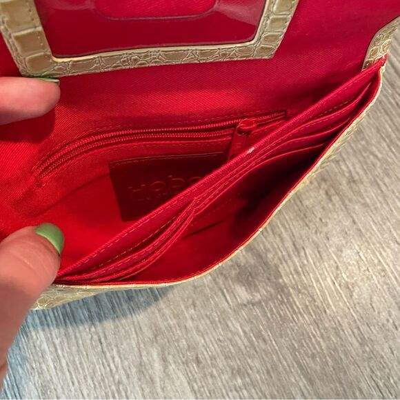 HOBO Tan Patent Leather Croc Embossed Crossbody Bag - Picture 10 of 11